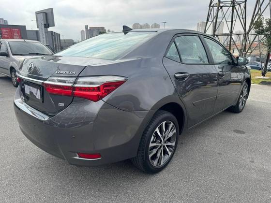 TOYOTA COROLLA 2.0 XEI 16V FLEX 4P AUTOMÁTICO TOYOTA COROLLA 2.0 XEI 16V FLEX 4P AUTOMÁTICO